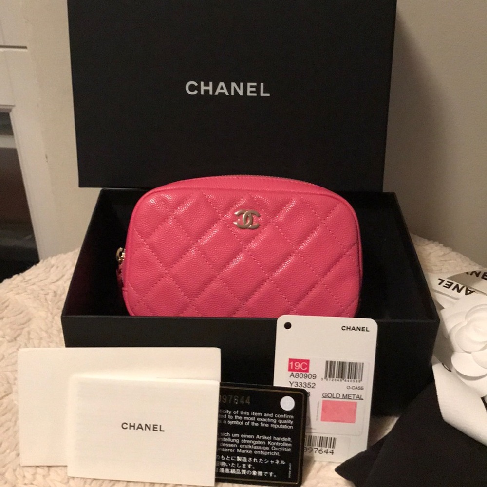 NFS 💯Authentic CHANEL Pink O case Cosmetic Bag